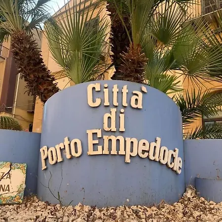 A Due Passi Dal Mare