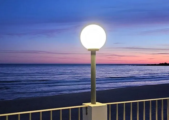 A Due Passi Dal Mare