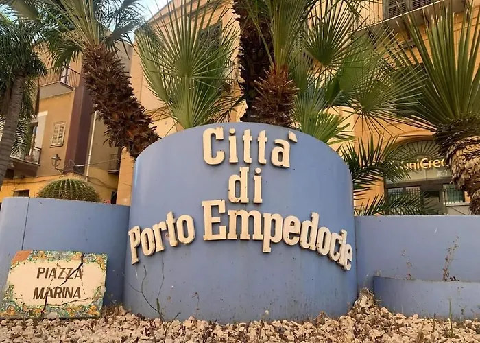 A Due Passi Dal Mare