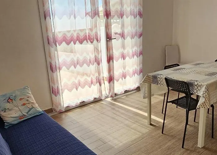 A Due Passi Dal Mare Feriehus